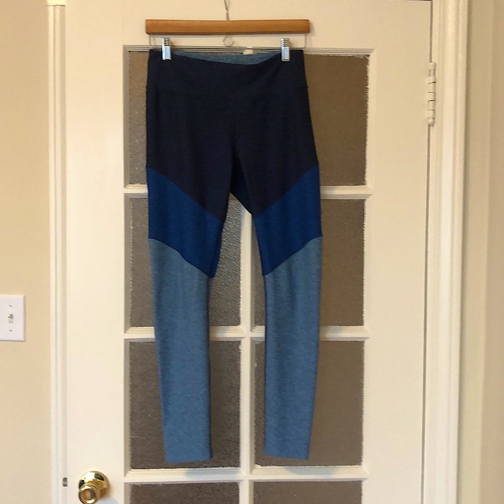 Outdoor Voices 7/8 Springs Leggings Navy/Deep Sea/Mist Blue Size M